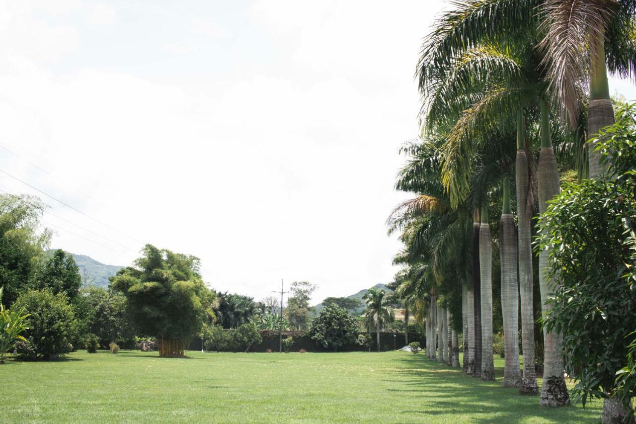 Paraiso Hotel Campestre La Virginia  Екстер'єр фото